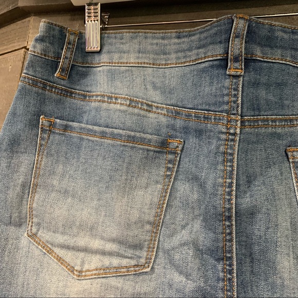 Button Up Denim Skirt - Picture 6 of 6